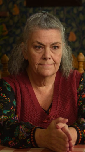 Imagine having to keep THIS secret from your son 🤫 #CanYouKeepASecret is now streaming on @paramountplus! | Paramount