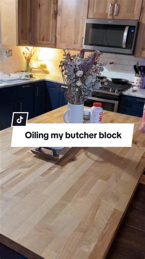 Easy Tips for Oiling Your Butcher Block Island
