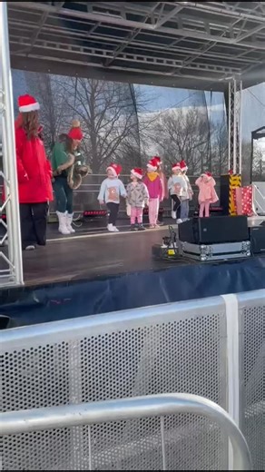 Clyde Shopping Centre on Reels