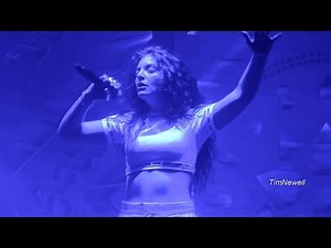 LORDE "Heavenly Father" (Live, Bon Iver) FANTASTIC VERSION / KILLER AUDIO / Milwaukee / 09-26-2014