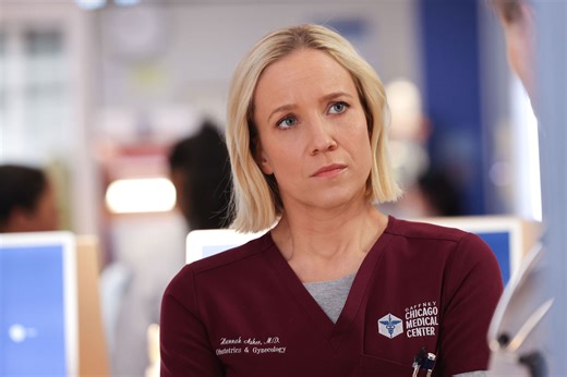 What Chicago Med's Jessy Schram Really Thinks of Asher's "Surprise" Baby Daddy Reveal