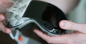 Vision Pro Drop Test Reveals The Front Glass Is Surprisingly Durable But Not Resistant To Shattering - Video