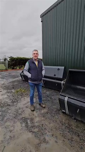 ‼️SALE‼️ RHINO STANDERED BUCKETS 👉16mm HB500 Hardened Cutting Edge 👉8mm wear straps underneath by 4 👉5mm skin 👉9mm centre support 👉Euro bkts 👉1.6M (5ft) BUCKET = €699 inc vat 👉1.8M (6ft) BUCKET = €749 inc vat 👉call darren 0864169411 | Dhfm.ie