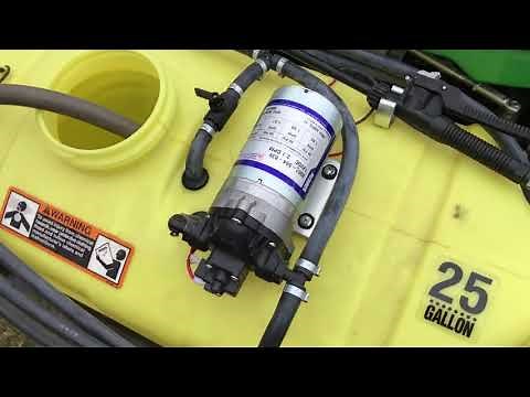 John Deere 25 Gallon Sprayer for Lawn Mower/Tractors. On my JD 584