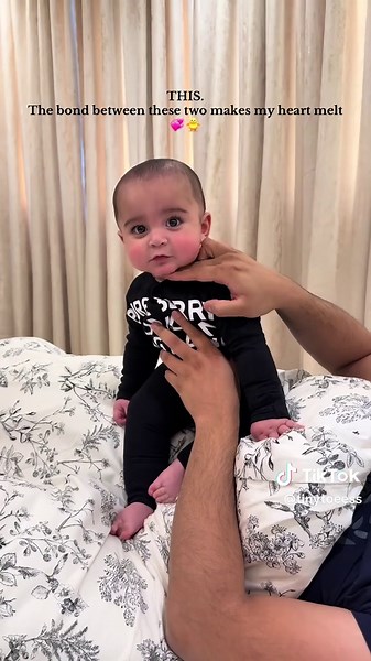 Adorable Baby Outfit from Burberry for Heartwarming Moments