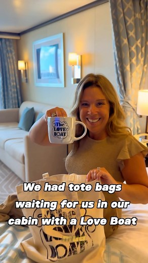 We had an amazing 7 days onboard our Love Boat theme cruise on @princesscruises Enchanted Princess! 🚢😍🎉 While you don’t need to be a fan of the hit tv show to have had a great cruise, there were many Love Boat theme events that made this cruise pretty special! 👏 This included cast Q & A’s and Meet & Greets featuring the original cast, Love Boat theme drinks, trivia, a group vow renewal & even an Air Supply concert! 🎶 Thanks to Princess Cruises for providing us with an exclusive Love Boat pa