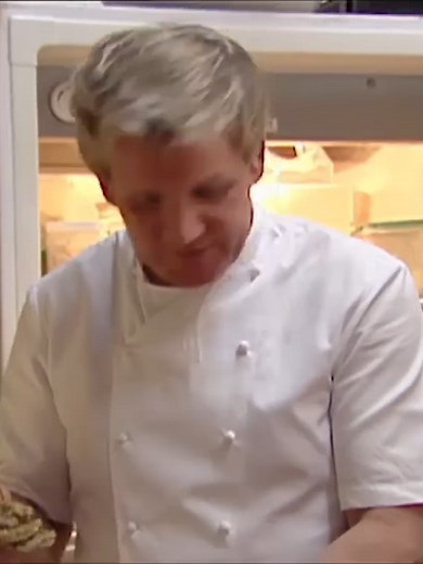 Lethal Chicken Defrosting Mistake at Kitchen Nightmares