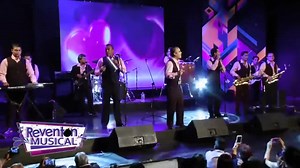 Disfrutemos de los mejores "Éxitos" de nuestros amigos de Campeche Show | Reventón Musical