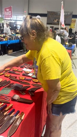 Mini Daggers At Tampa Florida Gun Show #guns #pewpew #military #shoot #trending