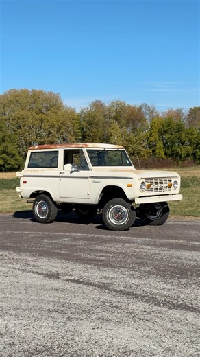 1971 Classic Bronco: RESTORED😱