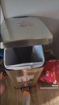 how to fix a garbage can from slamming shut