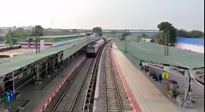 75K views · 4.3K reactions | In order to provide relief to COVID-19 patients, #OxygenExpress from Tatanagar has reached Bengaluru via Green corridor, with 6 containers of medical Oxygen. | Piyush Goyal | Facebook