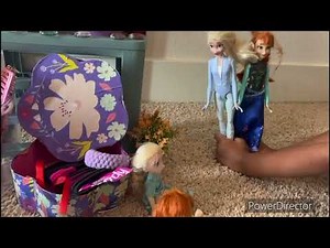Claires store! Elsia and Annia shopping #elsa#anna#shopping#barbie #ytvideos