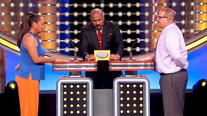 159K views · 503 reactions | Name a reason you might not invite your boss over for dinner... 菱樂 #FamilyFeud #SteveHarvey | Family Feud | Facebook