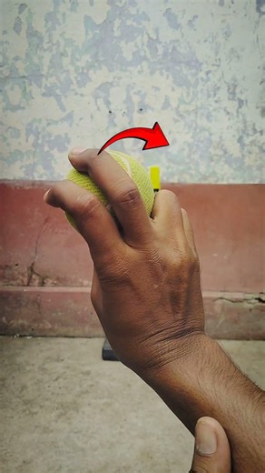 off cutter bowling tips for beginners 🏏🥎.#sorts #sports #cricket #cricketshorts #viratkohli