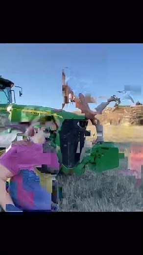 Hot Farmer Bikini, John Deere, Nebraska, Hot blonde