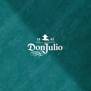 63K views · 39 reactions | Con un proceso de filtración para resaltar su suavidad y un previo añejamiento en barricas de roble por un periodo de 18 meses, nace Tequila Don Julio, el primer tequila cristalino del mundo resultado de la perfecta combinación entre tradición e innovación https://bit.ly/2X8FzrK | Costco México | Facebook