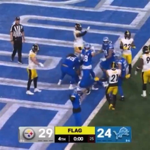 The Detroit Lions scored a touchdown that was negated by offensive pass interference which resulted in them losing the game 😳 The NFL vs. the Detroit Lions continues. | Woodward Sports