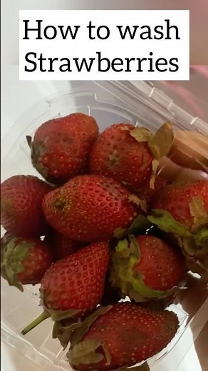 How to Properly Wash Strawberries | Easy & Effective Method StrawberryWashing #HowToWashStrawberries
