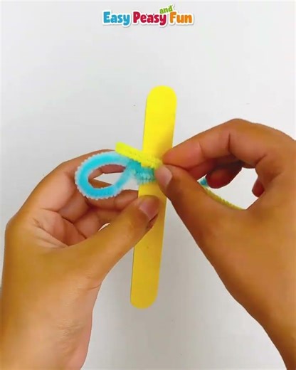 Craft Stick Bee Craft