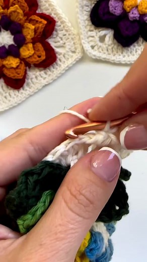 Crochet patterns - tscrochetdesign.com . #CrochetCardigan, #CrochetPatterns, #HandmadeCardigan, #CrochetFashion, #CrochetLove, #CrochetTutorial