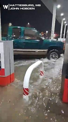NEW VIDEO: Flooding overtook parts of Southern Mississippi Friday night as a MODERATE (3/4) risk for excessive rain was issued. Multiple flash flood warnings & tornado warnings plagued Mississippi & Louisiana this morning. | WeatherNation