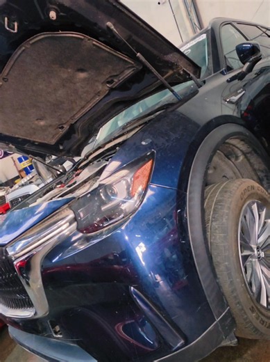 Cómo mover carros eléctricos CX-90 sin dañarlos: guía para la portuaria