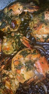 Viens un peu poster ce que tu as cuisiné à mon beau frère aujourd’hui. On va voir si tu garde bien ton mari. Le foyer ce n’est pas seulement le bas ventre c’est également le ventre. On va voir aujourd’hui qui sait cuisiner dans son foyer. | JulySkin