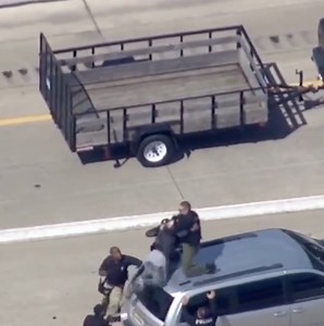 801K views · 8K reactions | INTERSTATE TAKEDOWN: What a tackle! WXYZ-TV Channel 7 in Detroit caught this incredible chase video earlier today. | ABC15 Arizona | Facebook