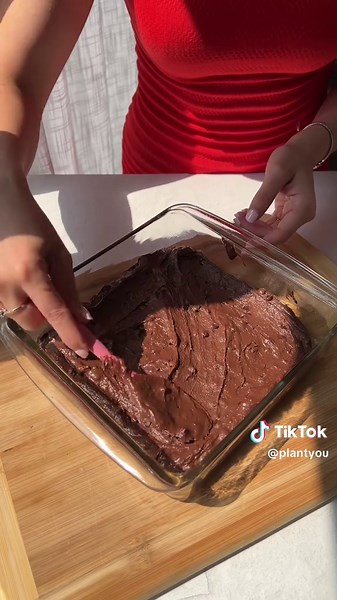 Delicious Plant-Based Pudding Cake Recipe