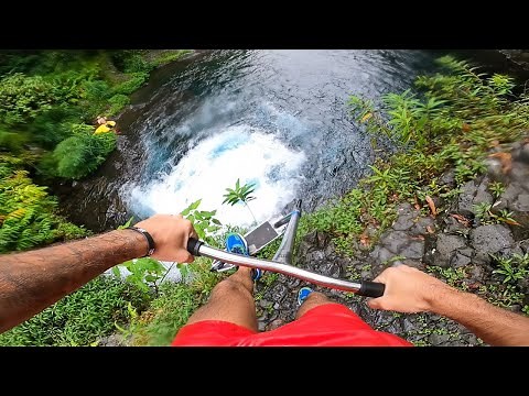 JE SAUTE D'UNE CASCADE EN TROTTINETTE !!