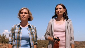 ‘Pluribus’ star promises surprising, shocking finale – WJJY 106.7