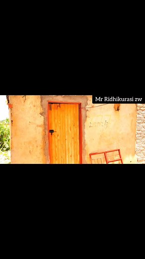 Nhaimi ndionereiwo🤣 Please follow Dr Paraffin Skits Cassim Comedy Zw | Mr Ridhikurasi zw