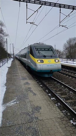 MOTOROLA Edge 50 Fusion - Slow motion video