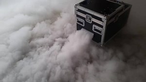 Water low fog machine,use water instead of the dry ice,more info: Email:stagelightsmaker@gmail.com Web:http://www.cn-totem.com/product-catagory/effect-machine/ | Pro Stage Equipment Export