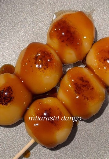 What’s that one recipe that has been on your saved list untouched for months? It’s these mitarashi dango for me. I couldn’t believe how easy it was to make. Happy to say it is a snack recipe i will come back to every now and then. Dango: 150gr silken tofu 110gr glutinous rice flour 1/2 tsp salt 1/2 tsp sugar Sauce: 2 tbsp soy sauce 4 tbsp sugar 2 tbsp mirin 1 tsp corn starch 5 tbsp water How to make: - Mix the ingredients for the dango - Form about 12 round slightly flat balls - Heat up a pot of