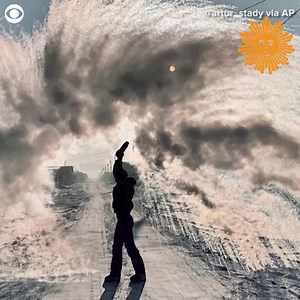 29K views · 866 reactions | Take a look at these photos of water freezing midair in Russia and Belarus. When temperatures are low enough, throwing hot water in the air will cause it to immediately freeze. Some social media users have shared their shots from this year as part of the #FreezingColdChallenge. | CBS Sunday Morning | Facebook