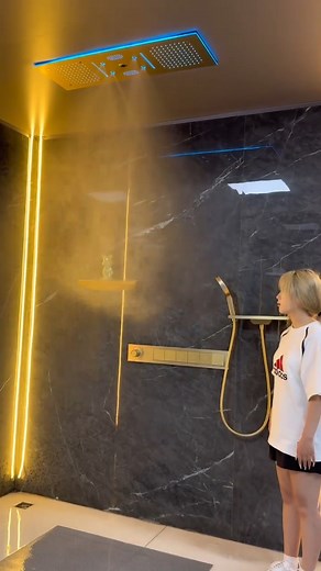 5.9K views · 48 reactions |  Style Meets Comfort  A handheld shower set that turns every shower into a refreshing escape ✨ #LuxuryBathroom #SmartDesign #ModernLiving #CozyHome #ShowerInspo | Home Kitchen Supplies | Facebook