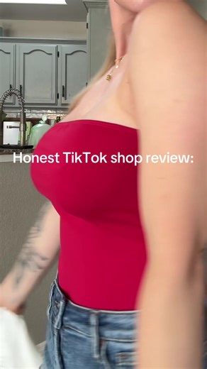 I am a size 34DD and wearing a small. In my honest opinion, this pack of tops is not my favorite item I’ve gotten. The small is still too big on me. So if you do order it, look for coupons AND size down.