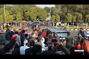 22K views · 484 reactions | The Budget session of the Jammu and Kashmir Legislature began today on a stormy note as the Opposition staged a walkout during Governor N N Vohra's address to the joint session to protest the alleged failure of the PDP-BJP government on all fronts particularly security. | State Times | Facebook