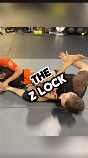 Daniel Rodgers on Instagram: "The Z Lock is one of the scariest leg locks around. Despite its sketchy nature it’s a leg lock you can apply slowly and with a lot of control. This makes it ideal for submitting athletic or explosive people. Want more content like this? Follow me on IG and click the link in my bio @chokedeal3r and join my Patreon for exclusive leg lock content! #bjj #brazilianjiujitsu #nogi #nogijiujitsu #nogibjj #nogigrappling #jiujitsu #jiujtsulifestyle #10thplanetjiujitsu #10thpl