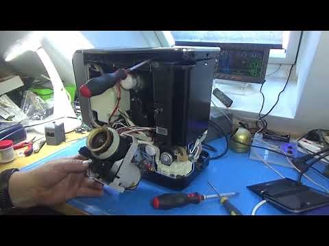 Tchibo Kaffeevollautomat Esperto Caffe öffnen für Mahlwerk Demontage