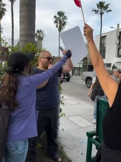 Defend Venice on Reels