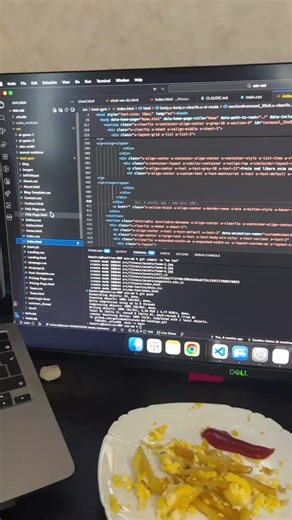 What a computer mouse dreams of . . . #code #work #programming #foodtok #fyp