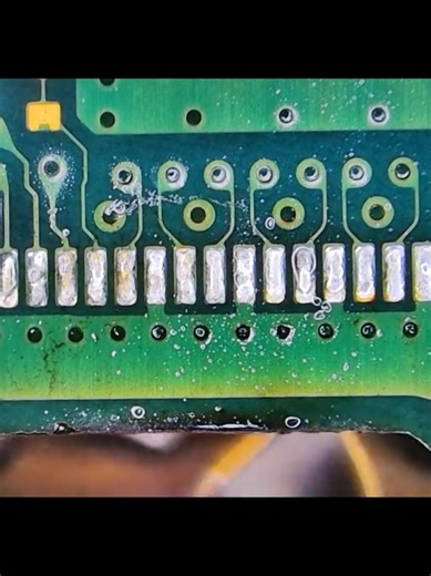 Remplacement connecteur HDMI PS5 : Réparation facile