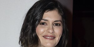 Les mèches roses d'Audrey Tautou font (bien) ricaner Twitter