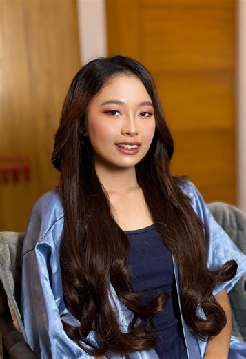 Serving a gorgeous Thai makeup look and flowing long extensions for a very special graduate! 💙 Congratulations, Ms. Jamie! It was an honor to be part of your graduation day. Thank you to Ms. Jamie and Sir Joms for choosing Glam Time Studio! GTS OFFICIAL TEAM Head makeup artist - Jonalyn Daliva Head Hairstylist - Kimberly Gamboa Photographer: ThisPose (Ian Kester Borja) Contact details: Jonalyn Daliva - Glam Time studio - 09619495319 - LAGUNA HMUA Message me for inquiries 💎 --------------------