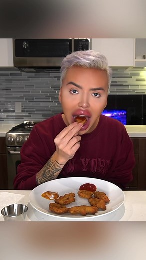 #asmr #mukbang What I eat in a day, EVERYDAY⁉️ New video is LIVE on my #YouTube channel 😋 Watch me make my daily meals 🍽️ #Linkinbio #eatingshow #fyp #foryou