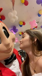 395K views · 19K reactions | Marupok pag dating sayo Jollibee | Chacha Pega | Facebook