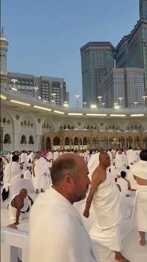 JUNAID JAMSHED - MERA DIL BADAL DE - OFFICIAL HD VIDEO - HI-TECH ISLAMIC - BEAUTIFUL NAAT #Islam